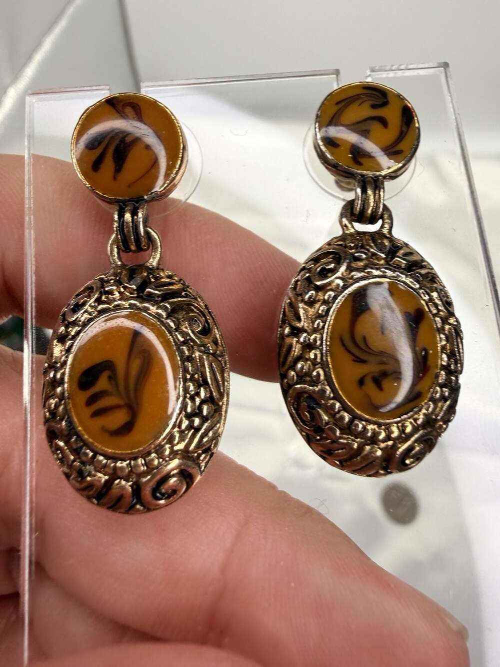 Vintage 1928 Jewelry Ornate Gold Tone Drop Earrings